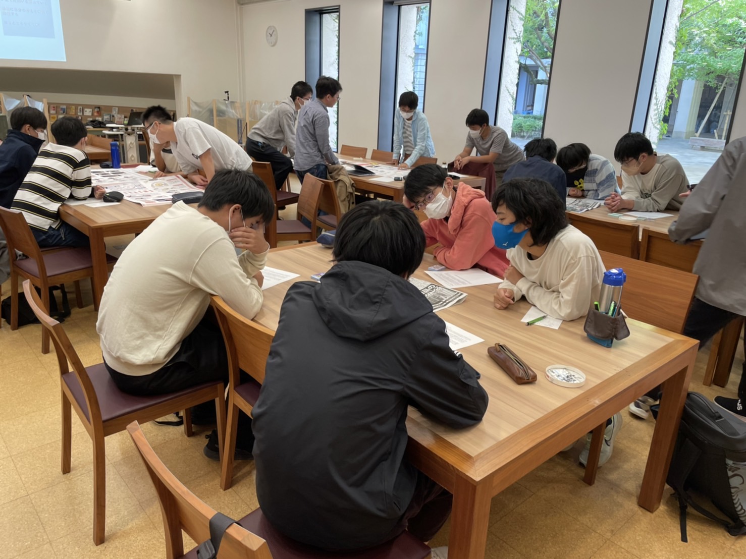 灘高校土曜講座でのジンブンアトラスの実践（2022年10月）